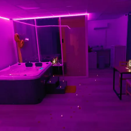Apartment Cocoonspa Loveroom Jacuzzi